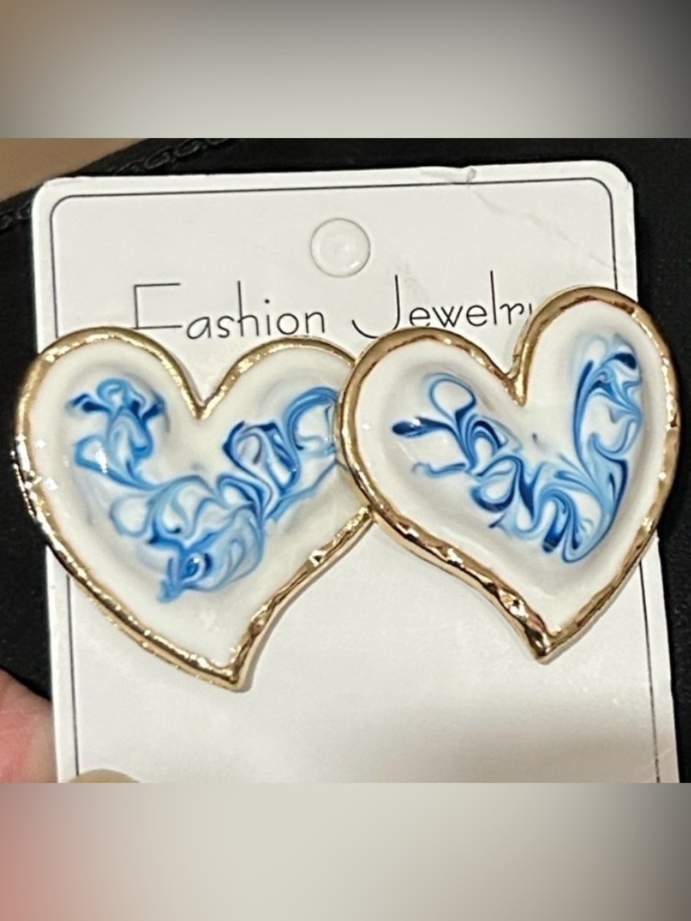 Framed in Gold Trim Oil Dripping Blue on White Porcelain Heart Earrings - Picture 4 of 7